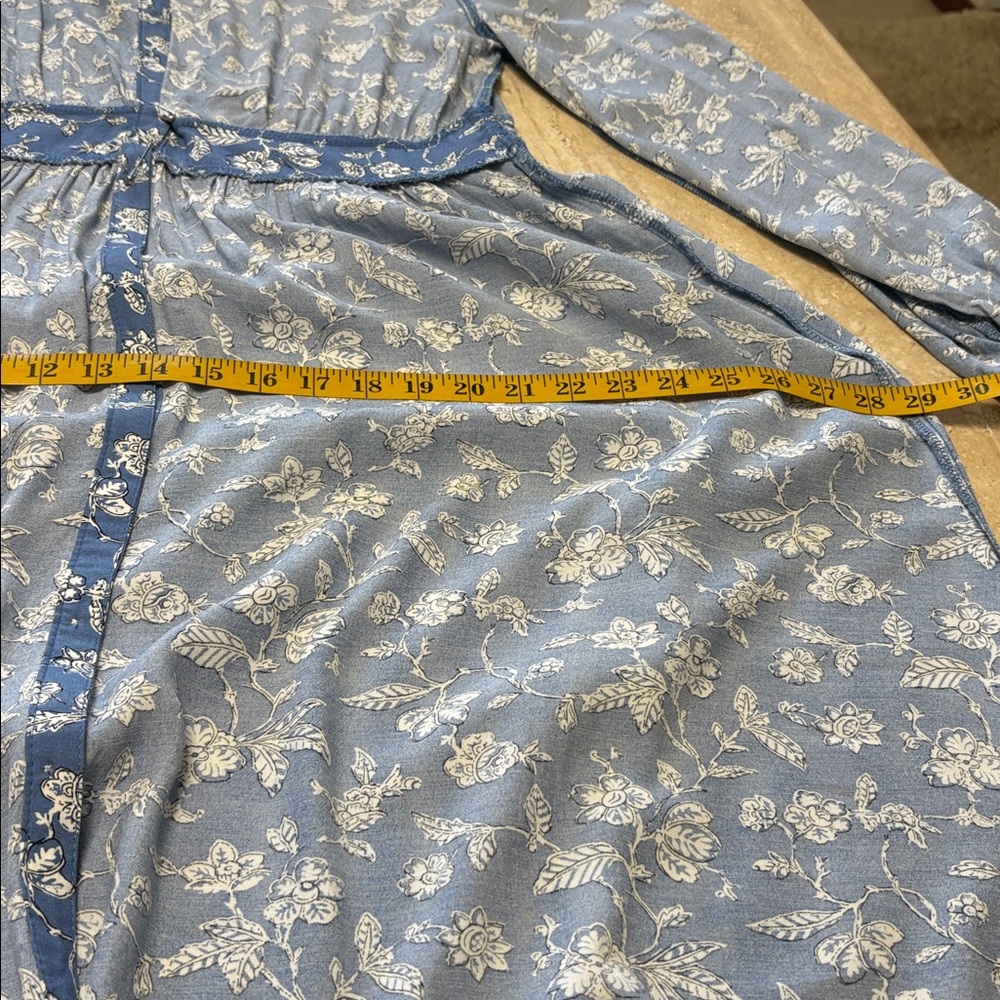 LOFT Blue Dress with White Floral Design-Excellent Condition - Picture 11 of 13